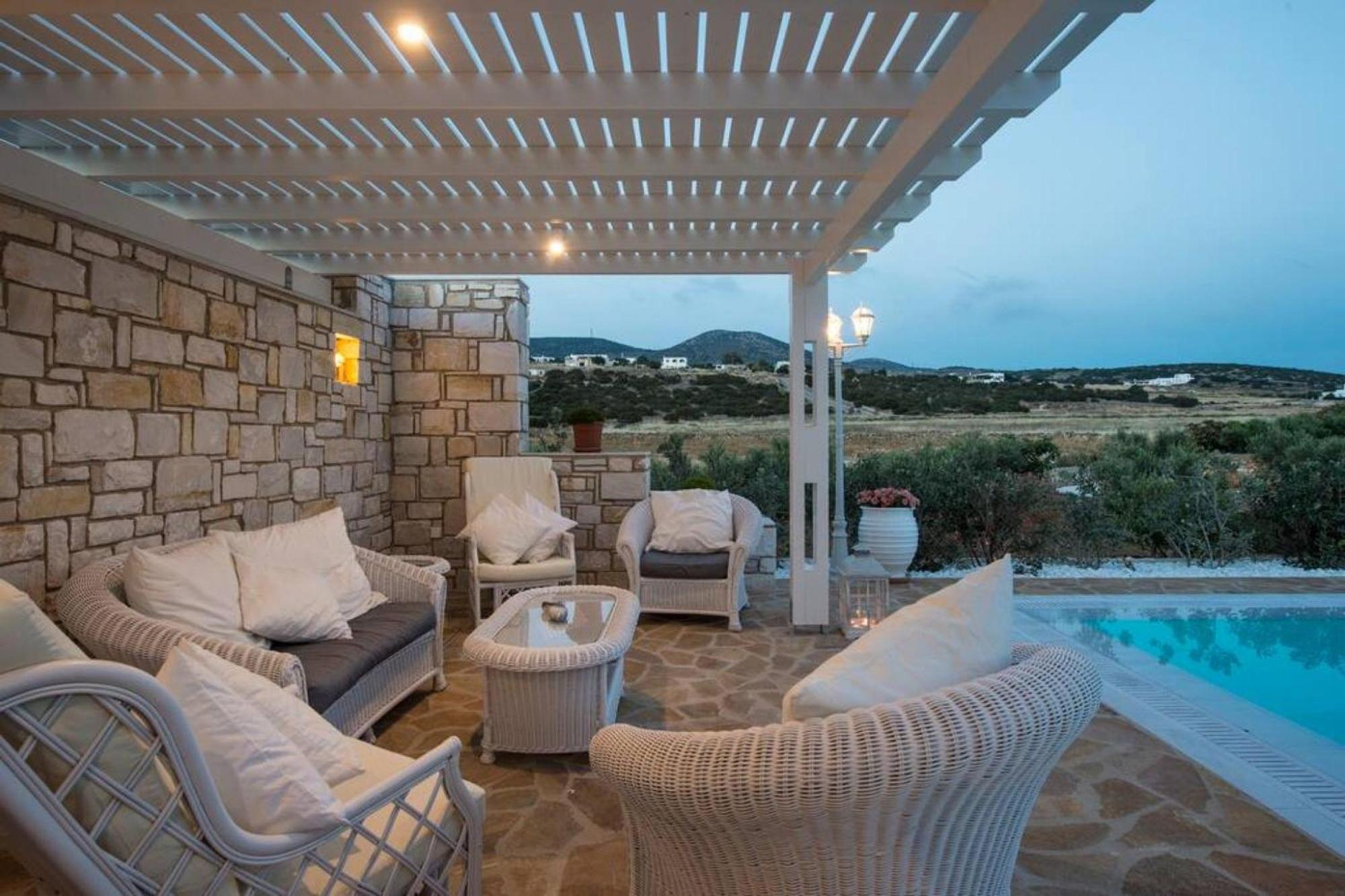Villa Dionysos In Aliki Exterior photo