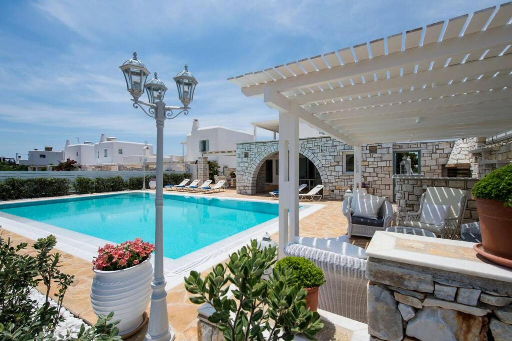 Villa Dionysos In Aliki Exterior photo